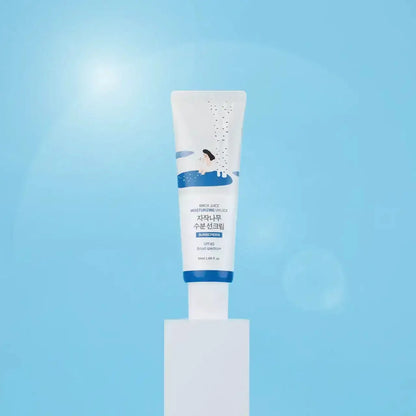 Round Lab Birch Moisturizing Sunscreen lifestyle shot